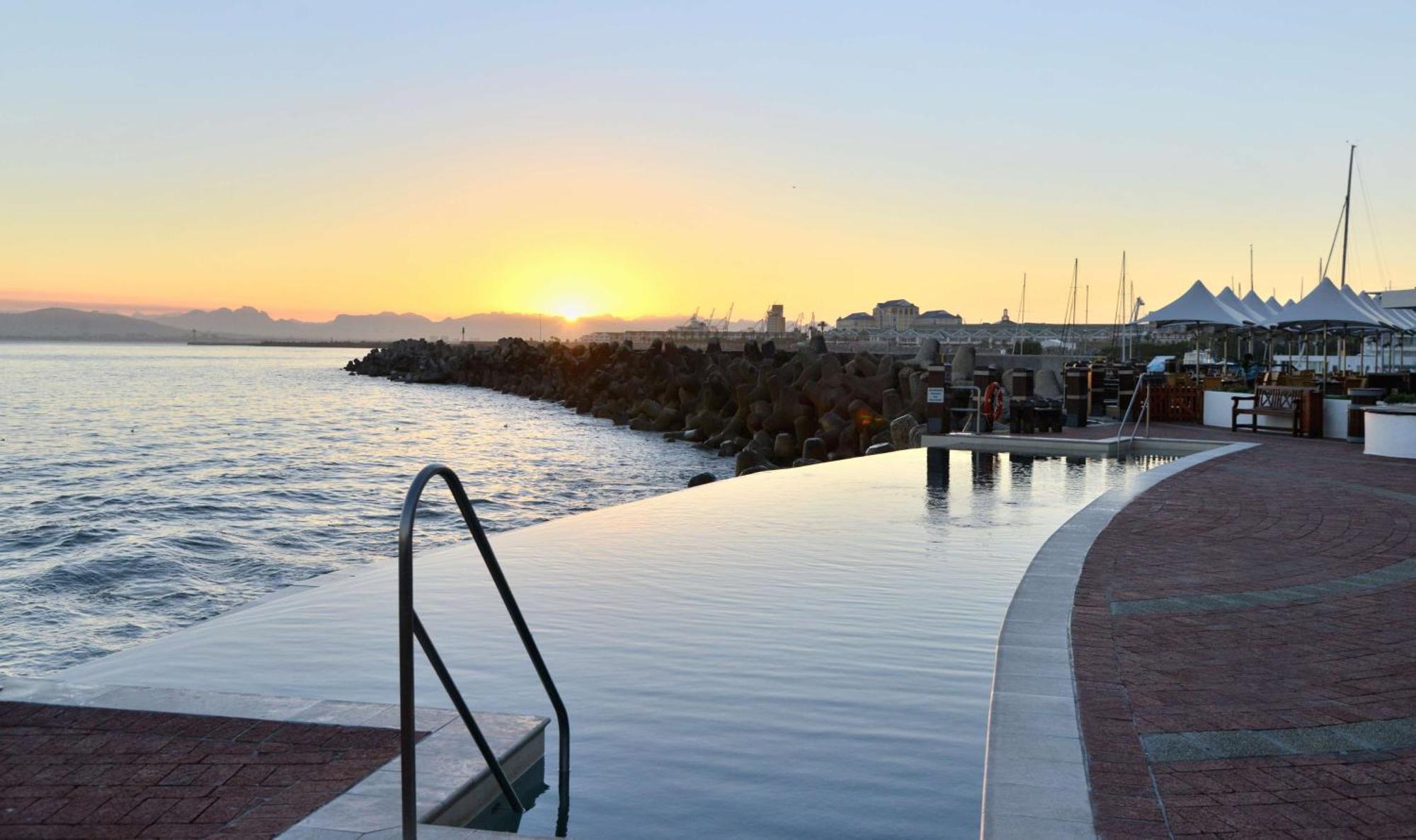 Radisson Collection Hotel, Waterfront 5*